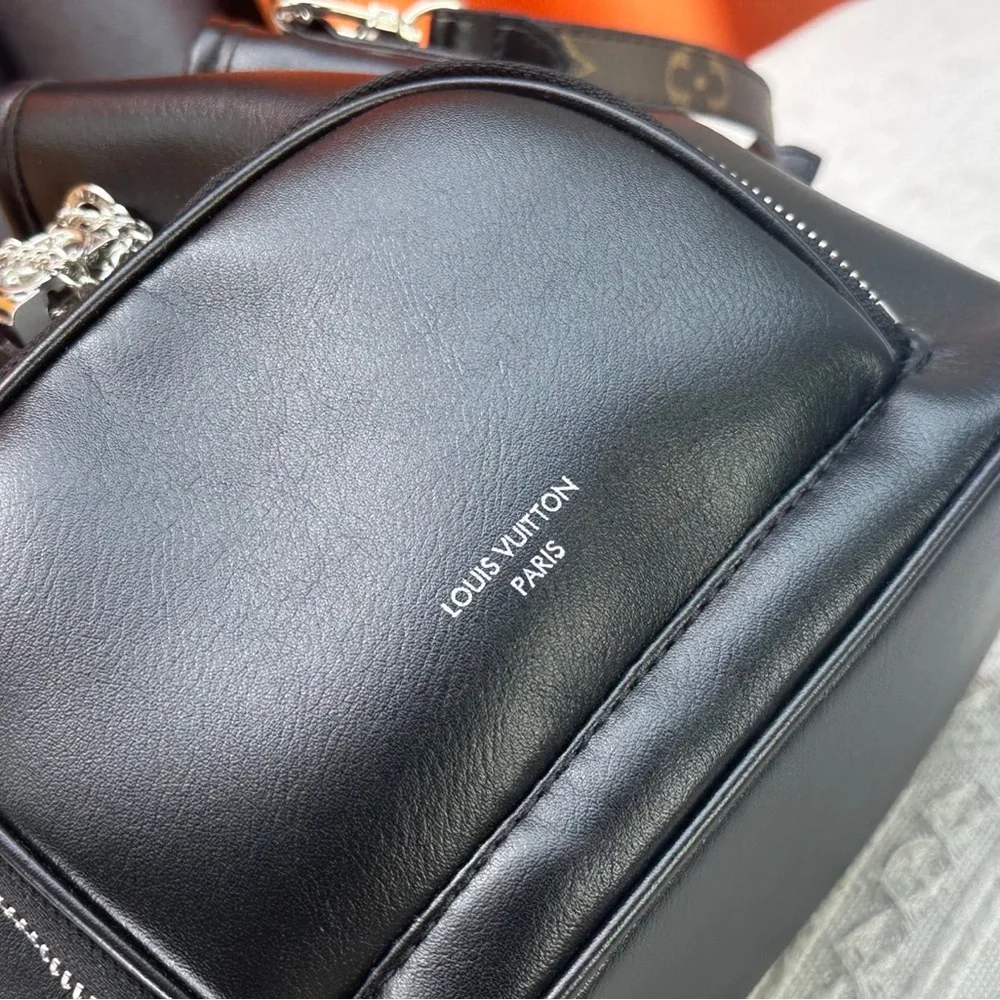 Louis Vuitton Black and Brown Shoulder Bag